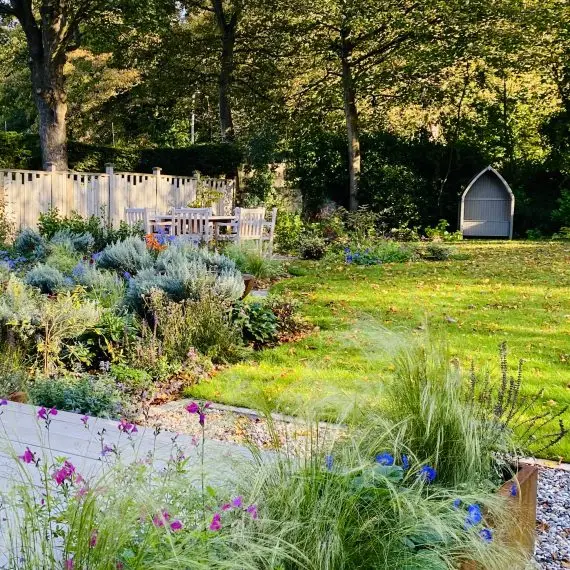 Painted arbour, garden design by Carolyn Grohmann