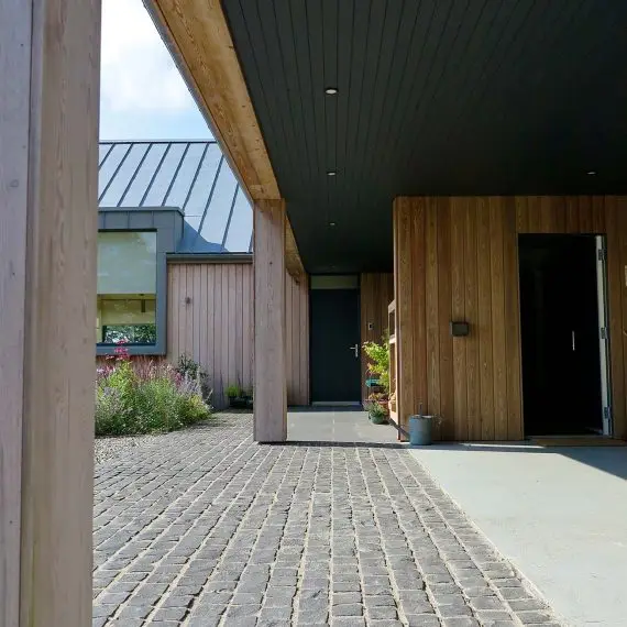 Black basalt setts